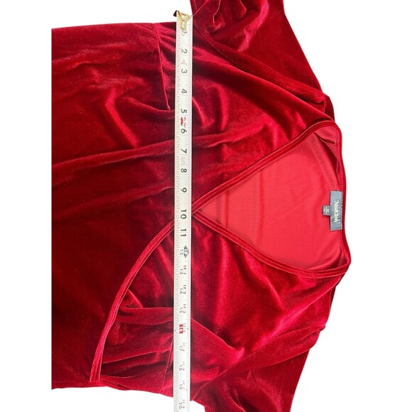 ModCloth 1X Red Velvet Wrap Bodysuit Deep V Neck 3/4 Sleeve Stretch Holiday - Picture 10 of 13